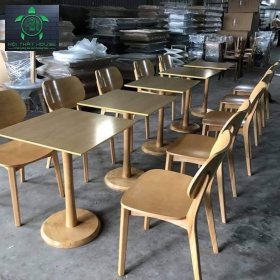 BỘ BÀN CAFE GHẾ TỰA GỖ TO RẤT ÊM LƯNG